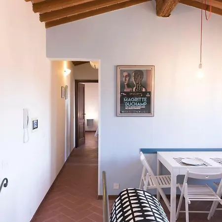 Altido Apt For 6 With Lovely Views 3 Mins To Corso Italia * Πίζα