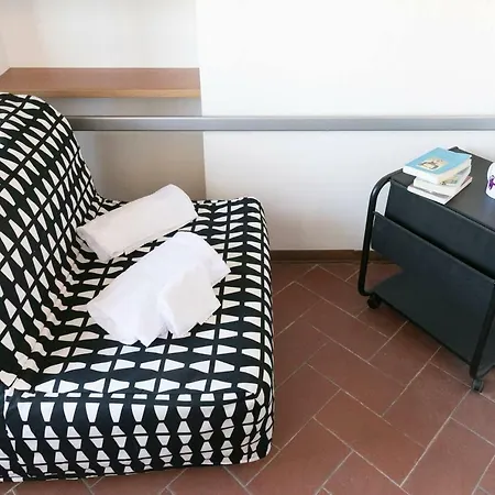 Διαμέρισμα Altido Apt For 6 With Lovely Views 3 Mins To Corso Italia