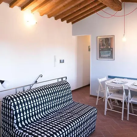 Altido Apt For 6 With Lovely Views 3 Mins To Corso Italia * Πίζα