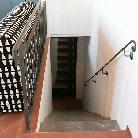 Altido Apt For 6 With Lovely Views 3 Mins To Corso Italia Διαμέρισμα Πίζα