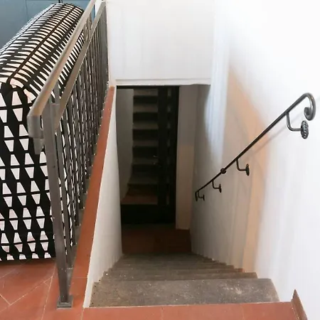 Διαμέρισμα Altido Apt For 6 With Lovely Views 3 Mins To Corso Italia
